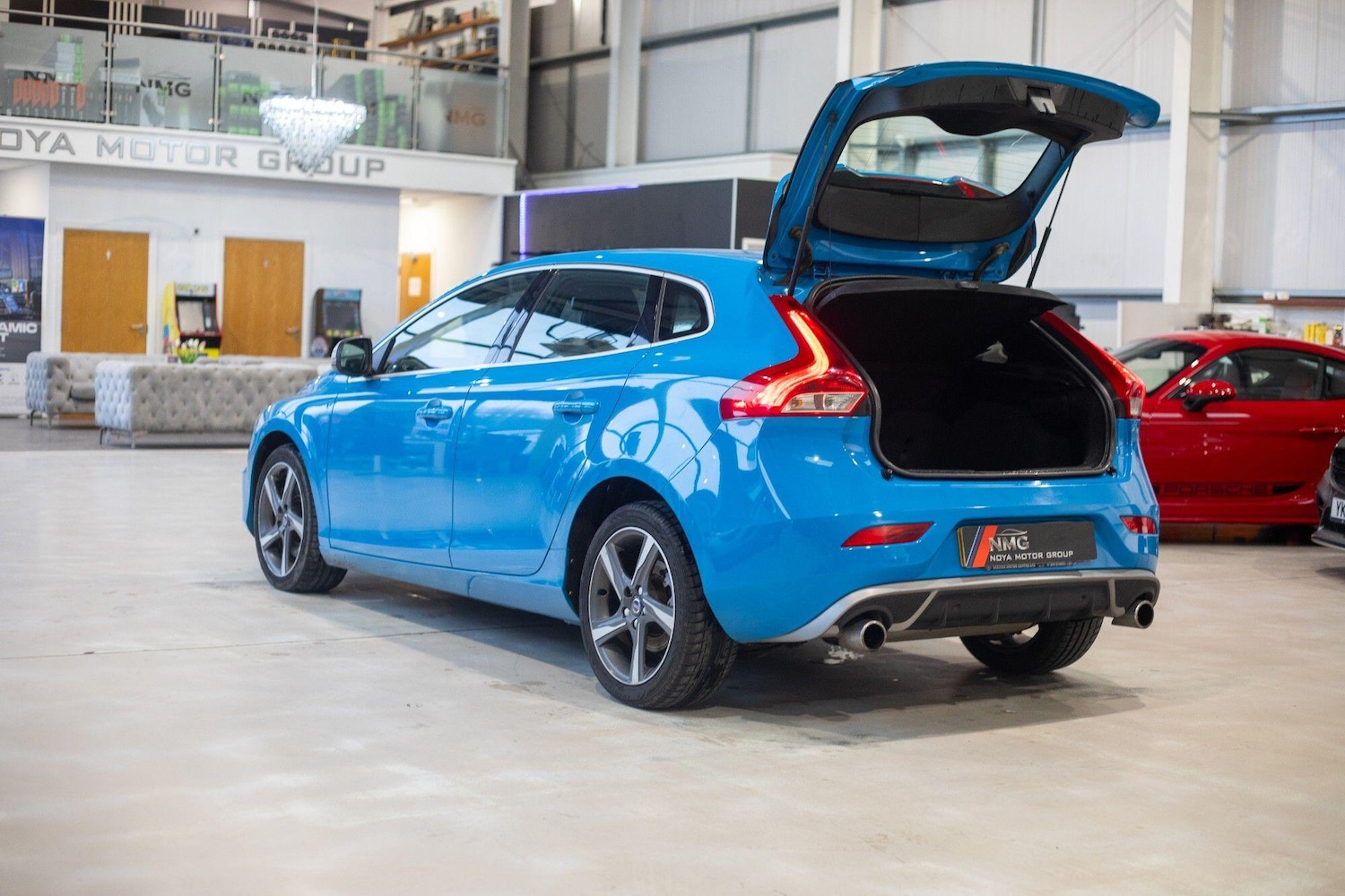 Used Volvo V40 for sale - 77823582: Photo 35