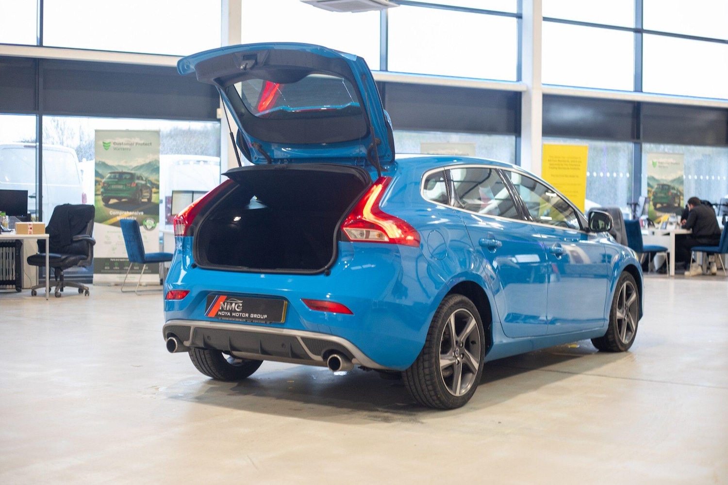 Used Volvo V40 for sale - 77823582: Photo 37