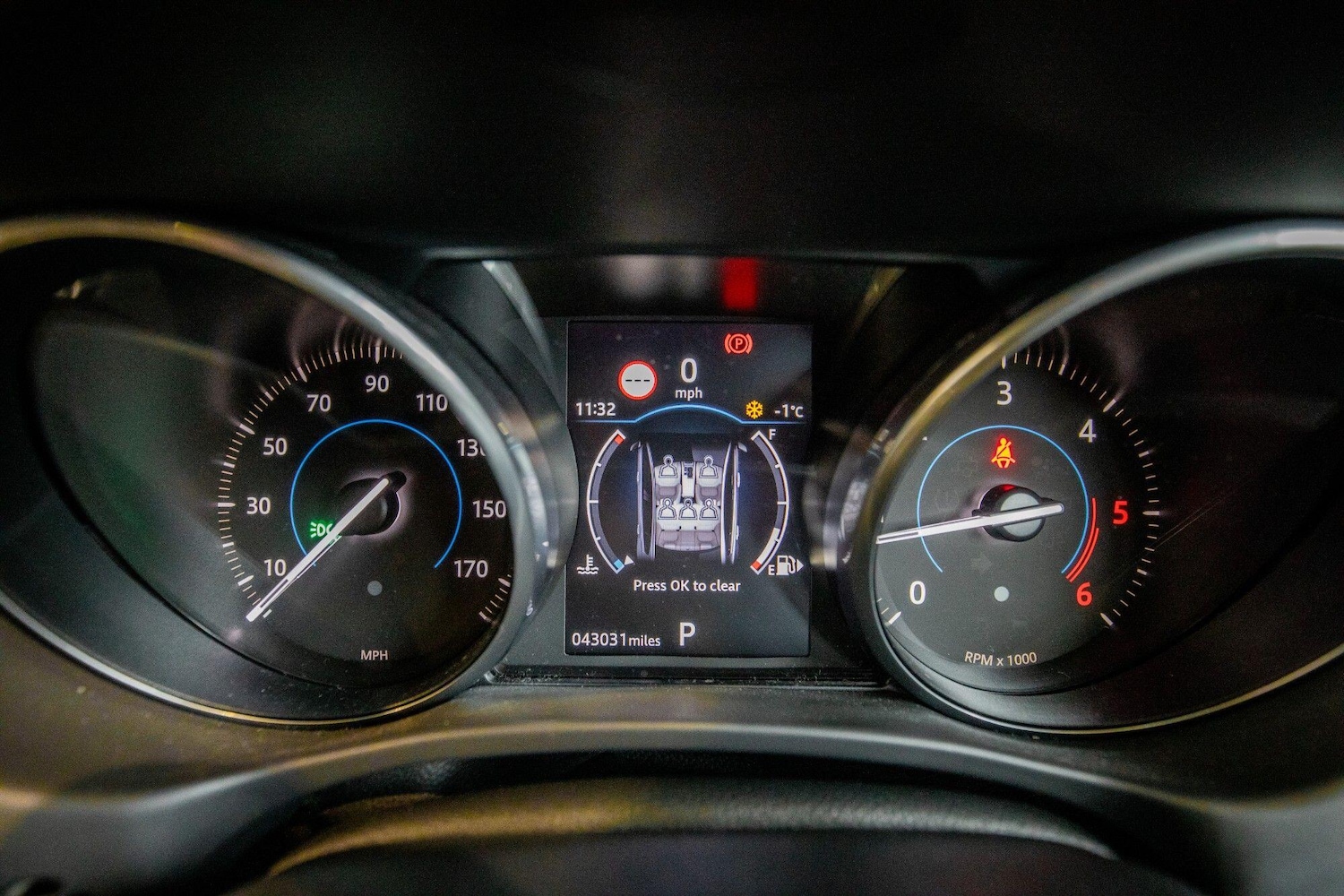 Used Jaguar XE 2017 for sale - 77109080: Photo 22