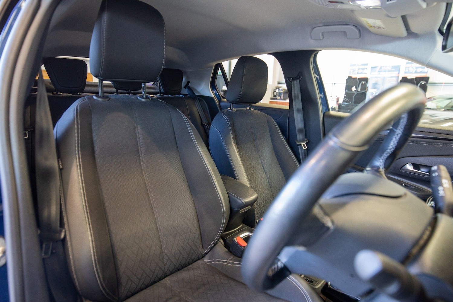 Used Vauxhall Corsa for sale - 76824905: Photo 2