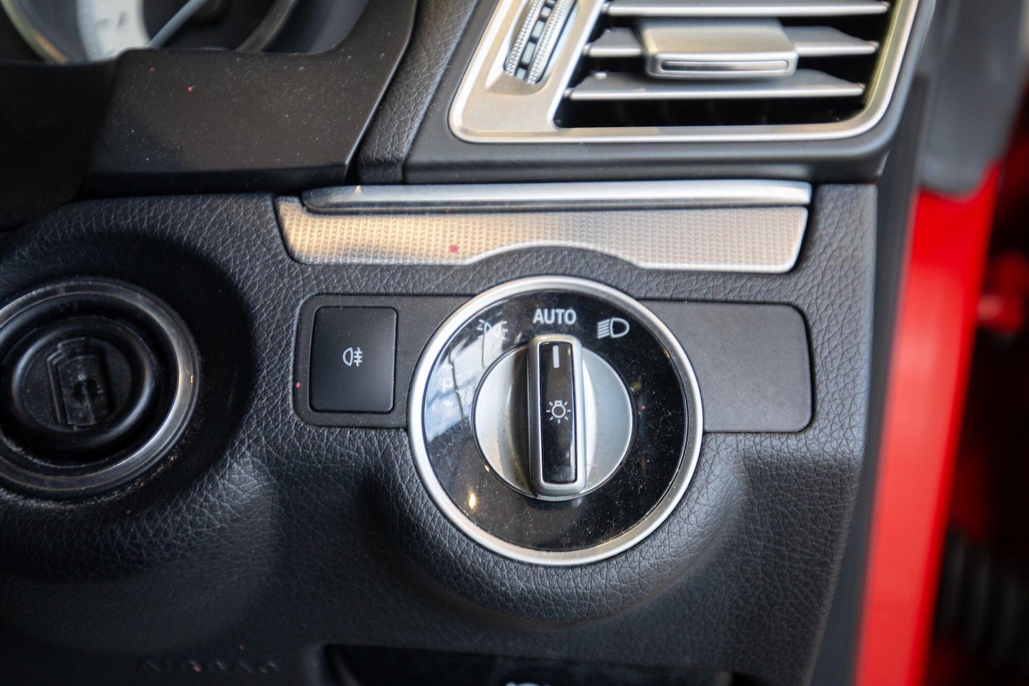 Used Mercedes-Benz E Class 2014 for sale - 77794231: Photo 16