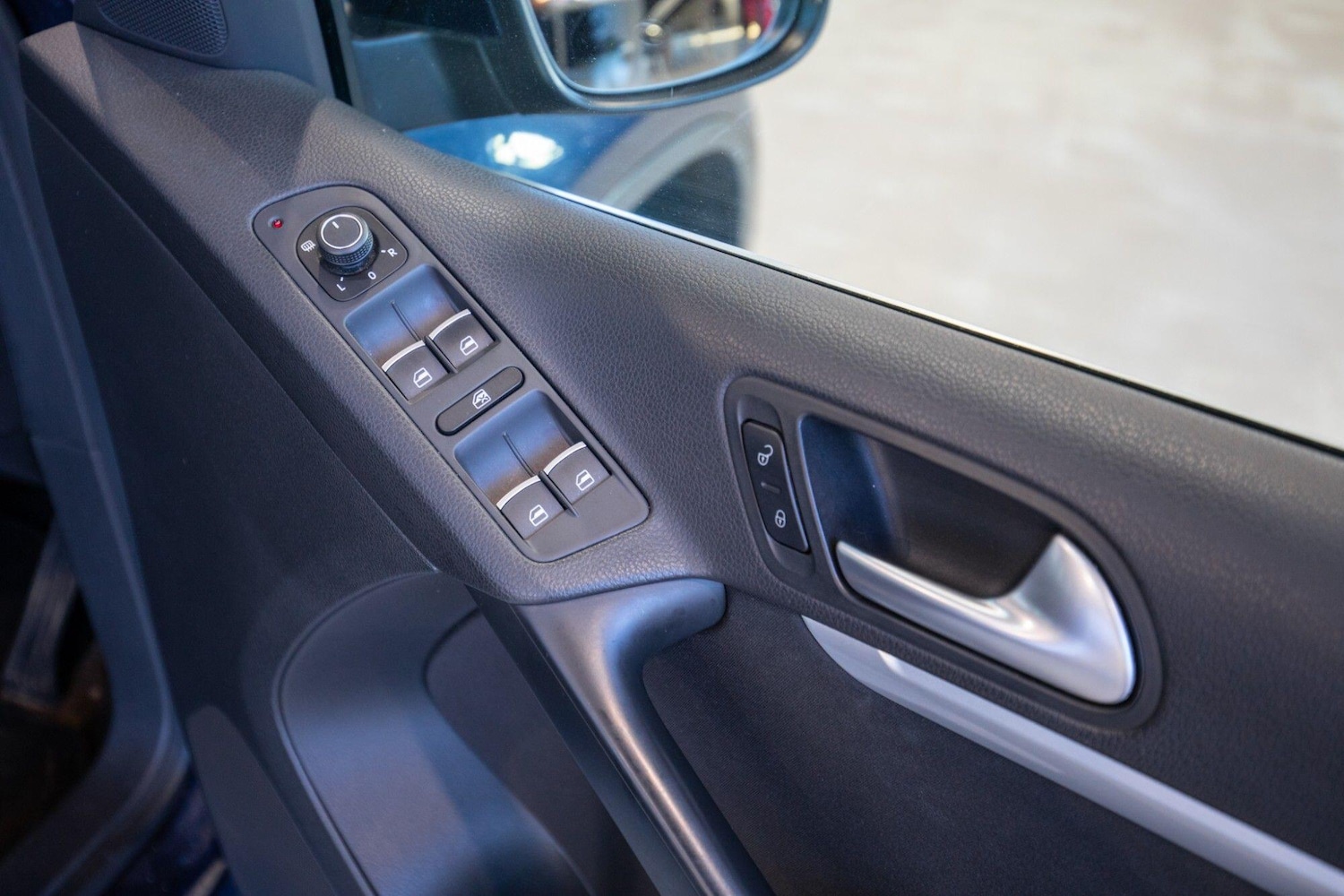 Used Volkswagen Tiguan for sale - 77957666: Photo 18