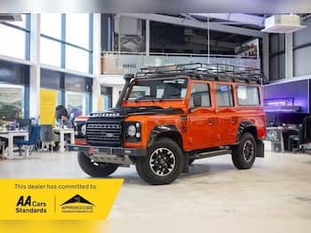 Used Land Rover Defender 2016 for sale - 79690668: Photo