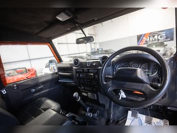 Used Land Rover Defender 2016 for sale - 79690668: Photo