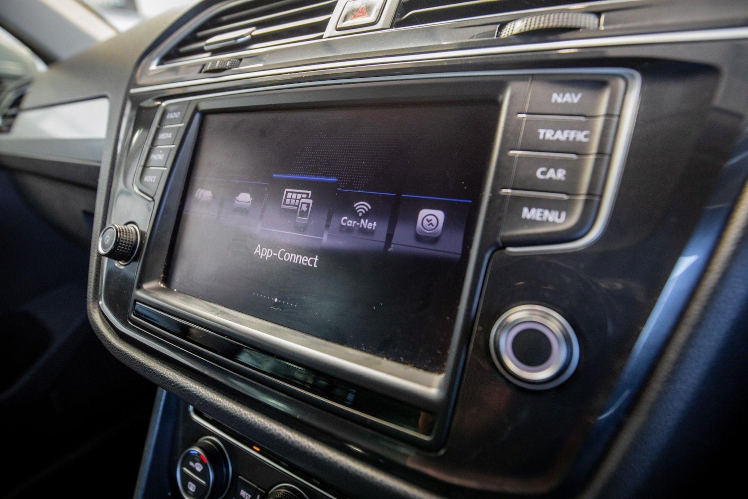 Used Volkswagen Tiguan 2016 for sale - 76926691: Photo 24