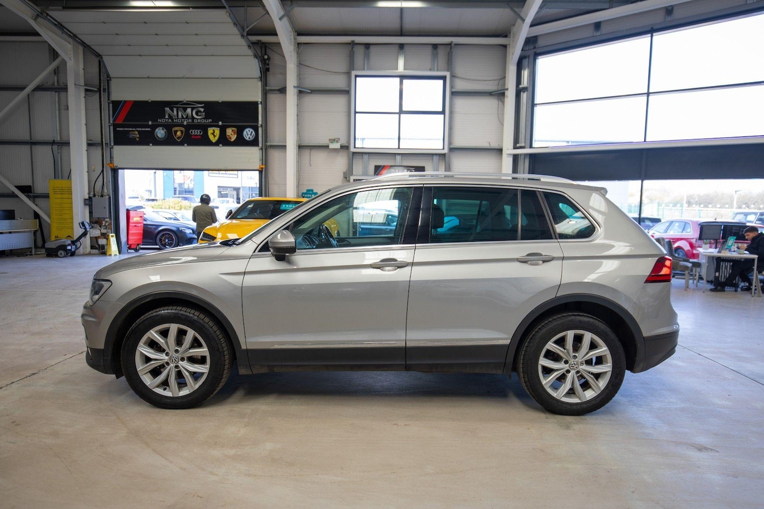 Used Volkswagen Tiguan 2016 for sale - 76926691: Photo 33