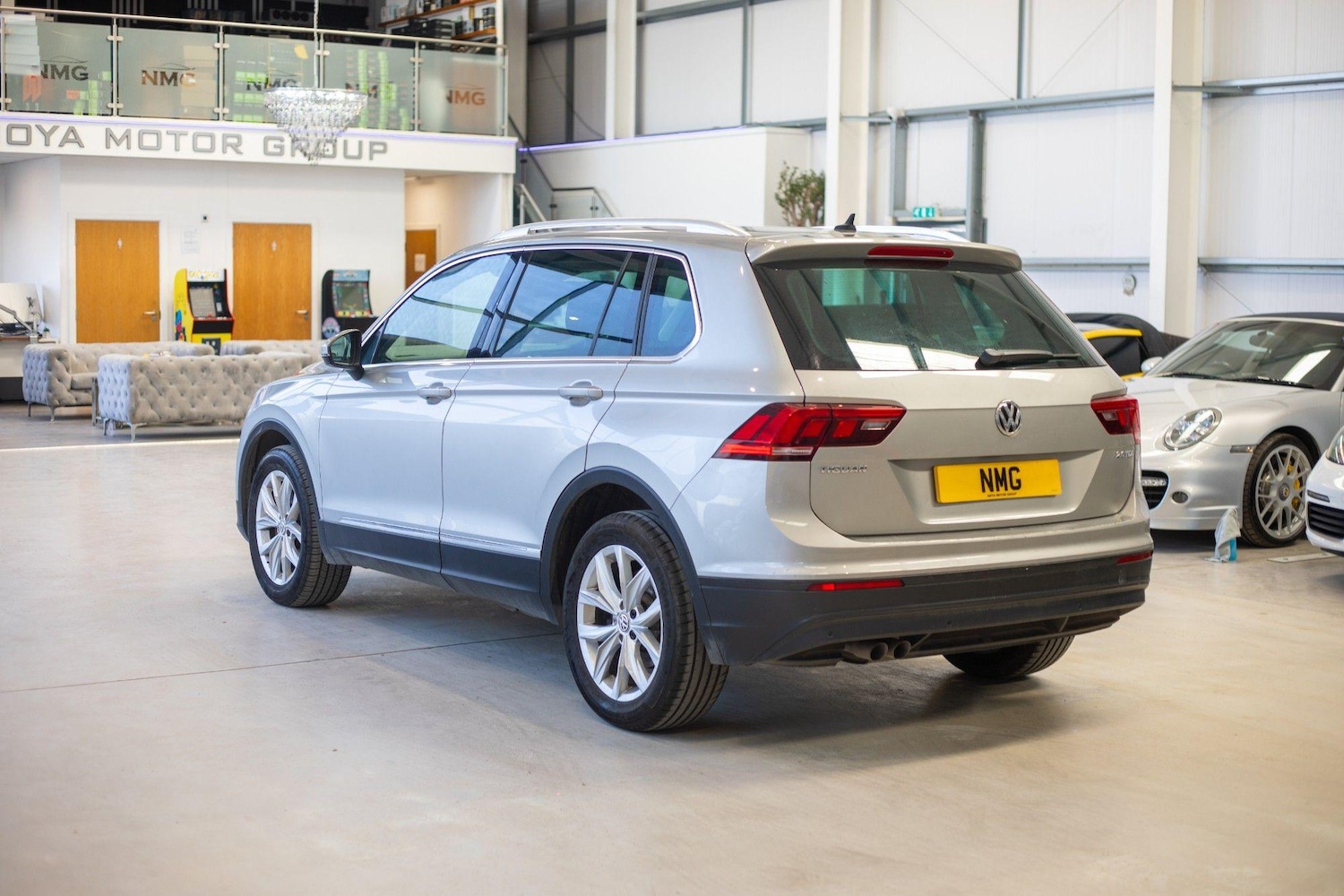 Used Volkswagen Tiguan 2016 for sale - 76926691: Photo 4