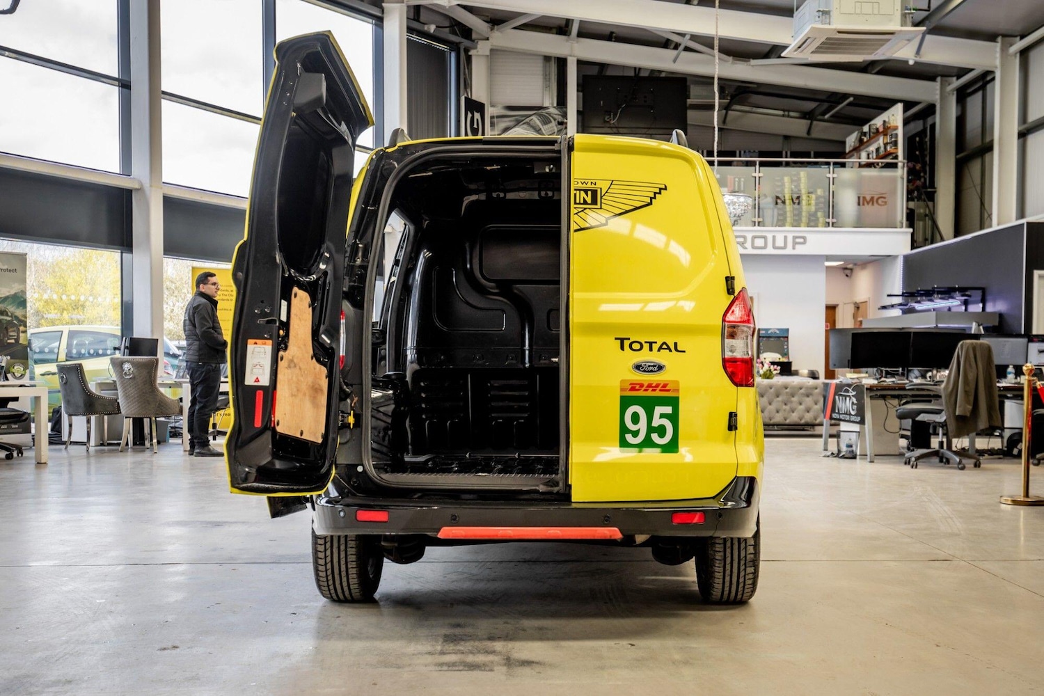 Used Ford Transit Courier for sale - 78205298: Photo 27