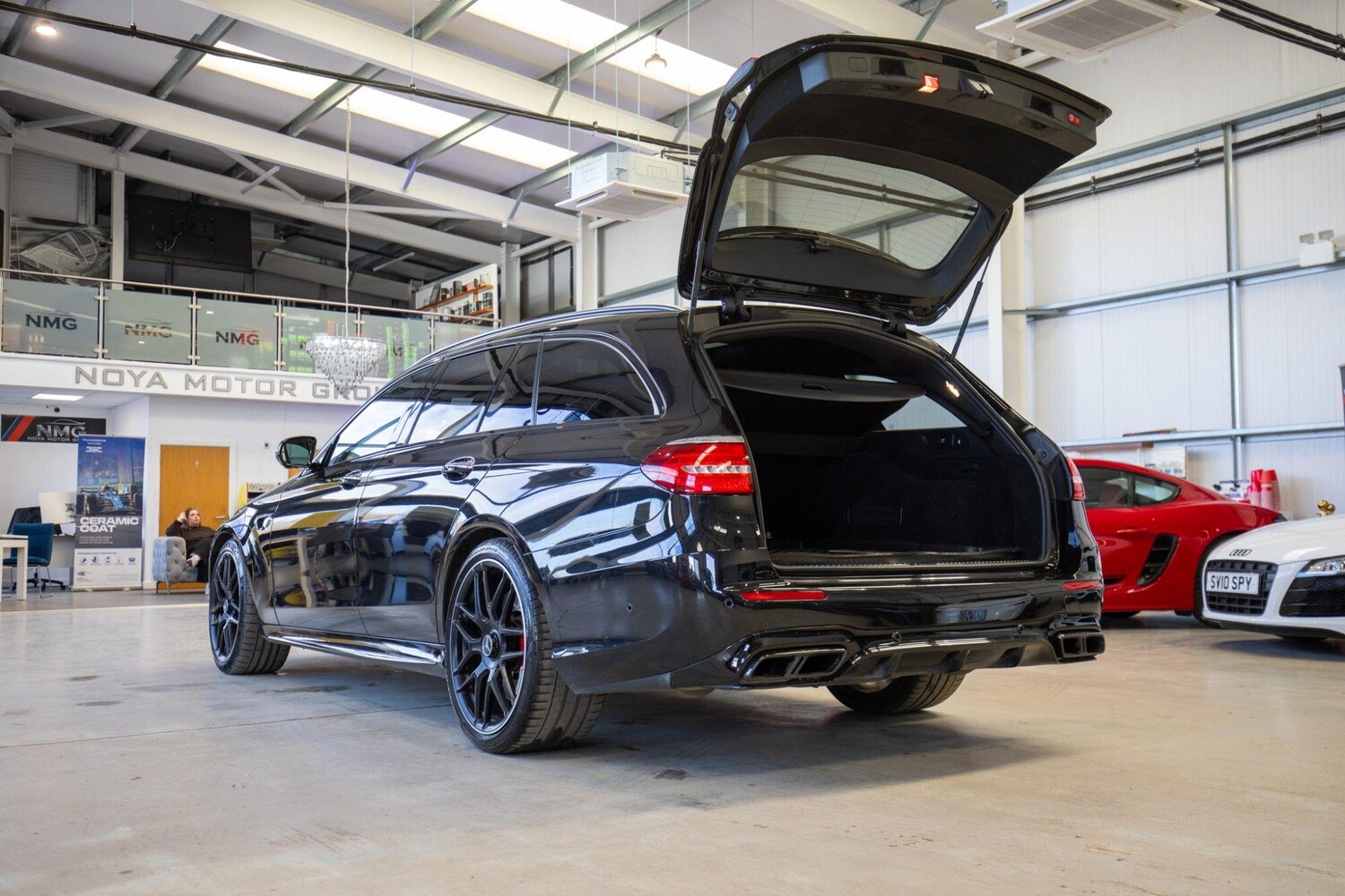 Used Mercedes-Benz E Class 2019 for sale - 77958240: Photo 32