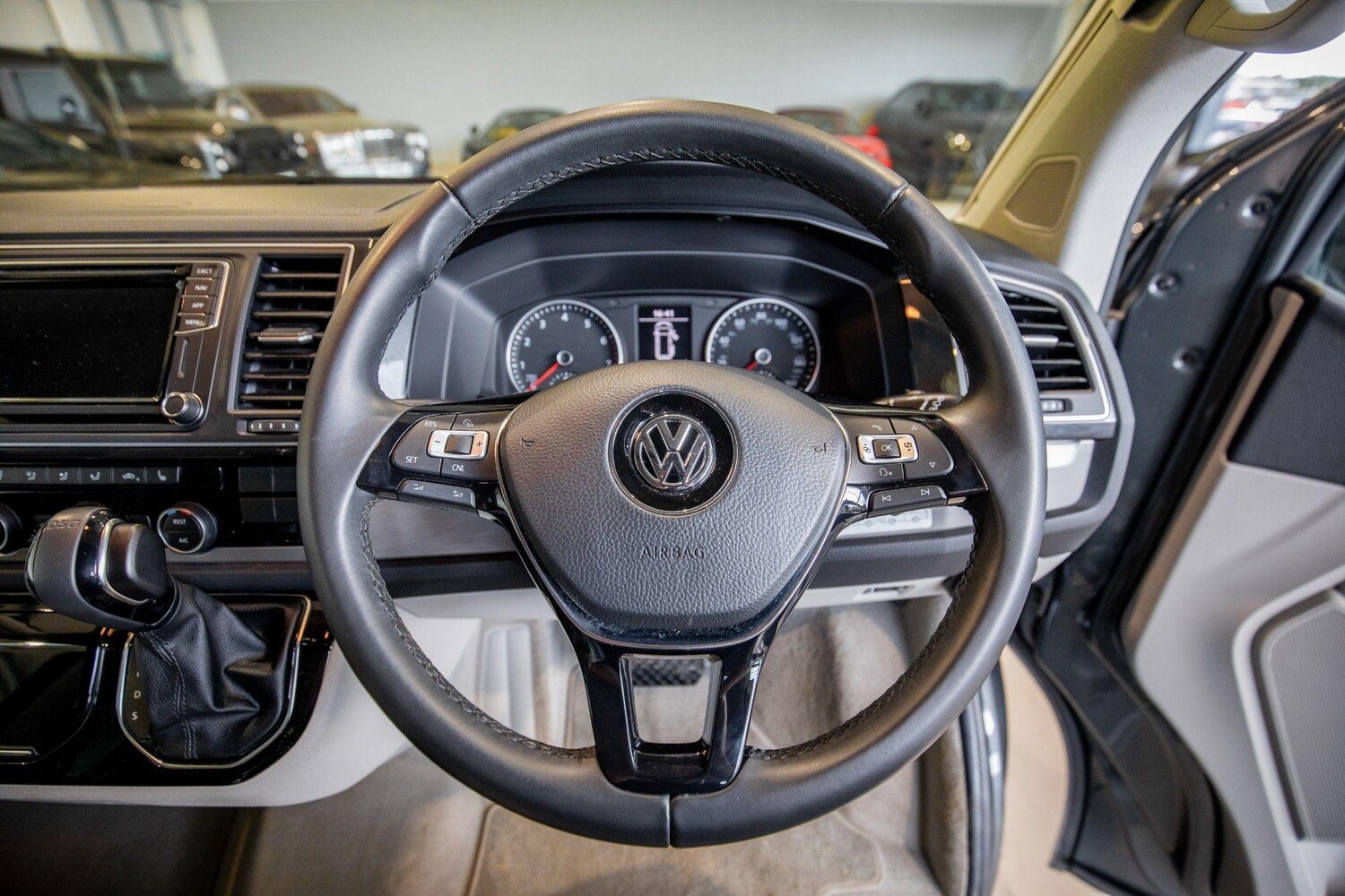 Used Volkswagen California 2017 for sale - 77892466: Photo 37