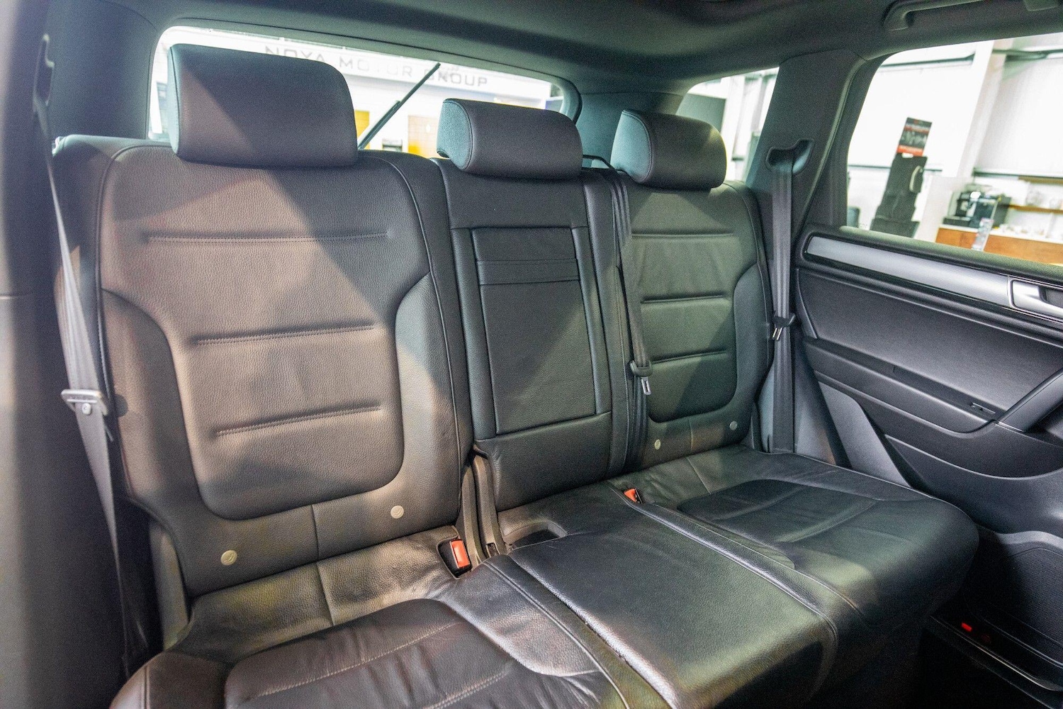 Used Volkswagen Touareg 2016 for sale - 77074210: Photo 15