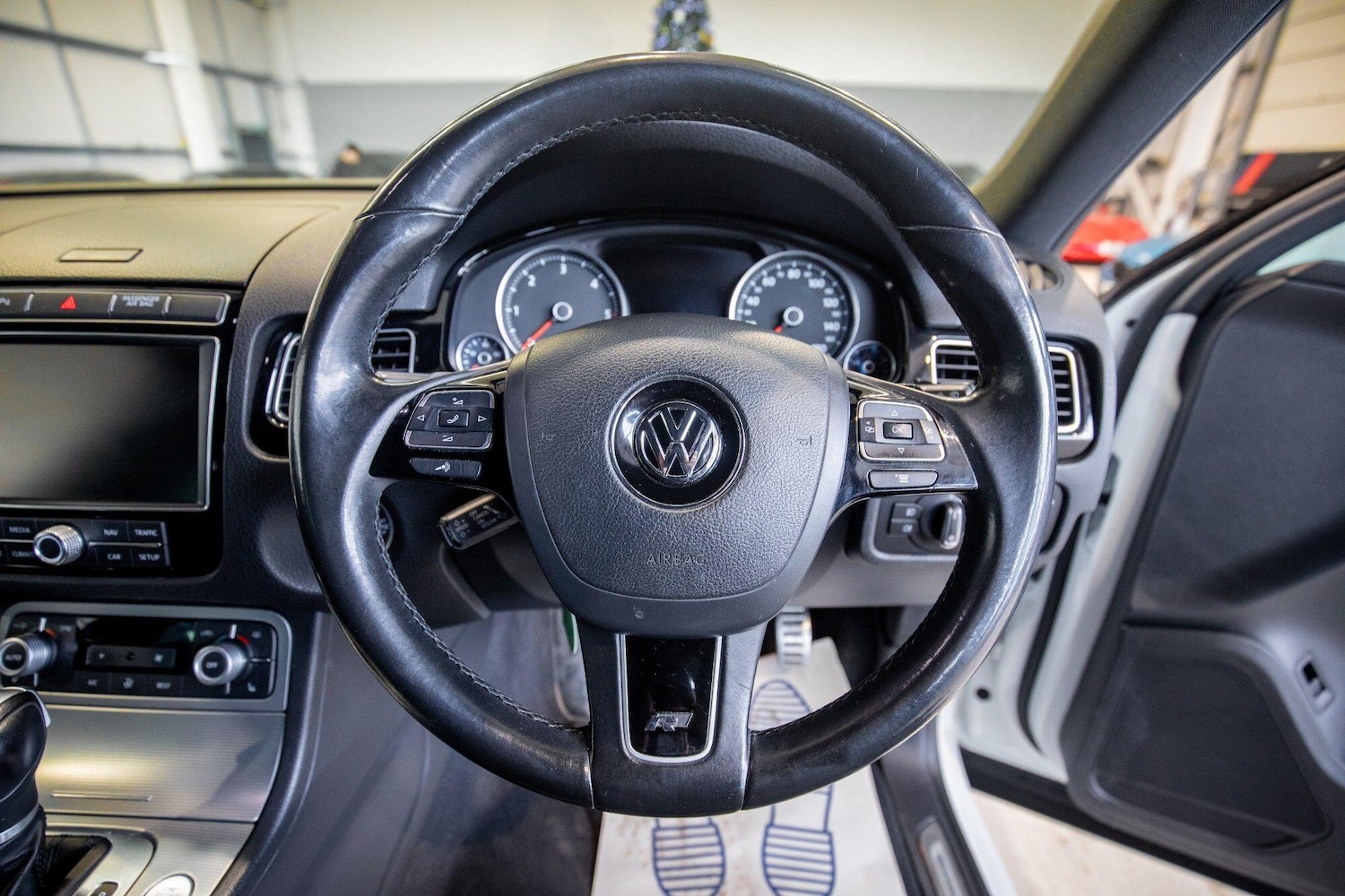 Used Volkswagen Touareg 2016 for sale - 77074210: Photo 20