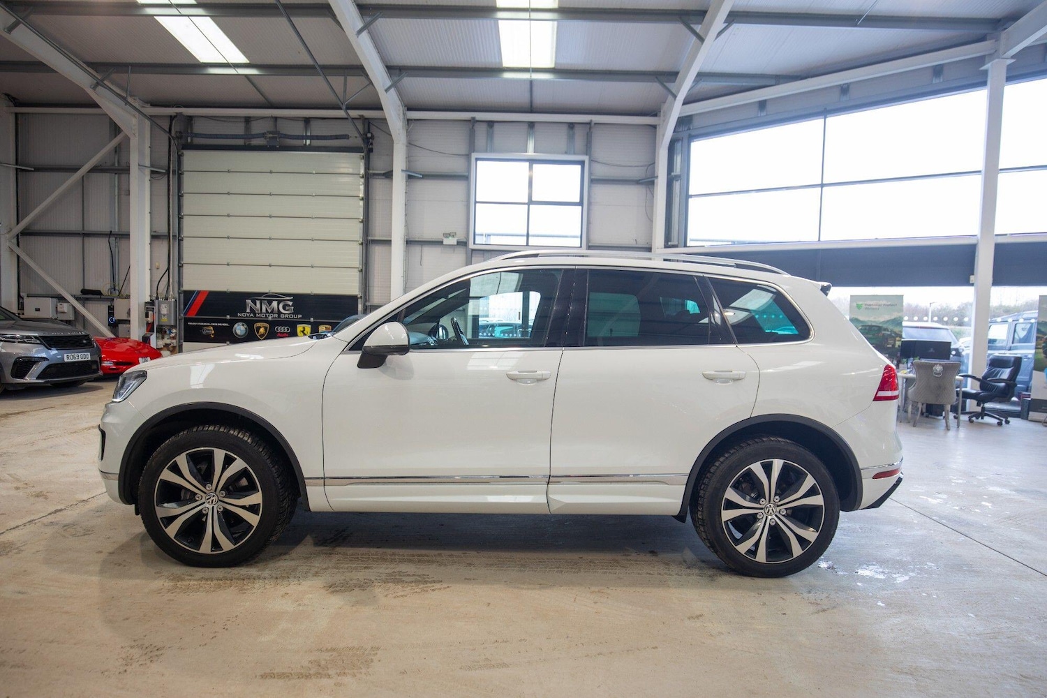 Used Volkswagen Touareg 2016 for sale - 77074210: Photo 38