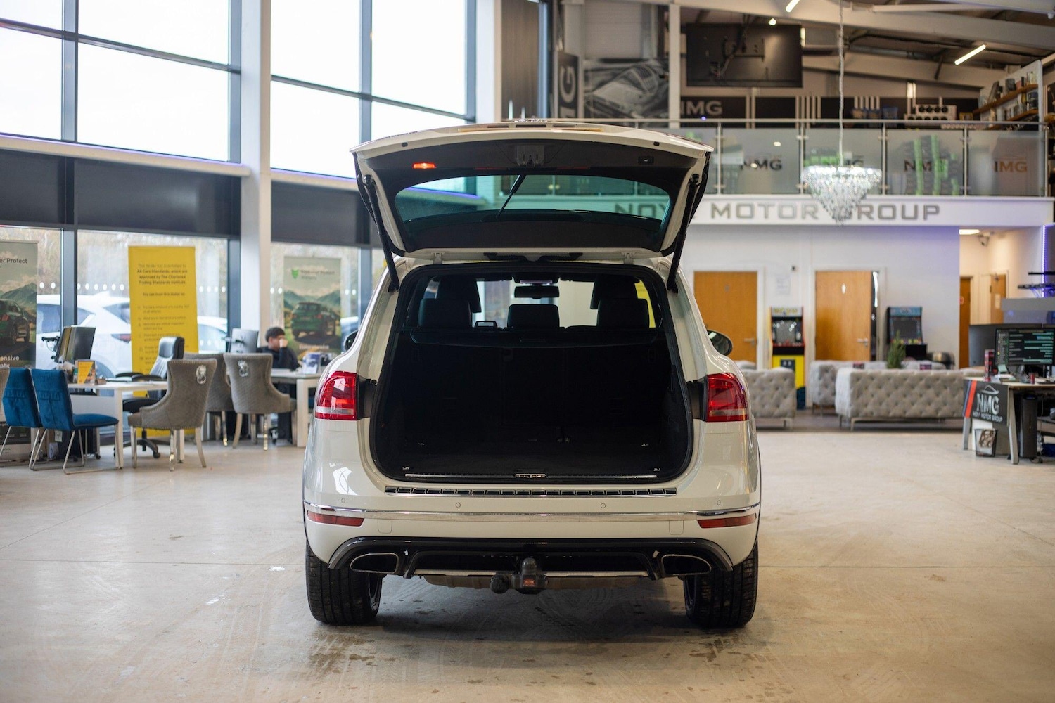 Used Volkswagen Touareg 2016 for sale - 77074210: Photo 42