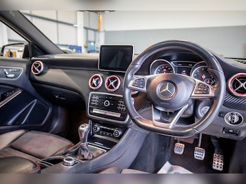 Used Mercedes-Benz A-Class 2016 for sale - 77020829: Photo