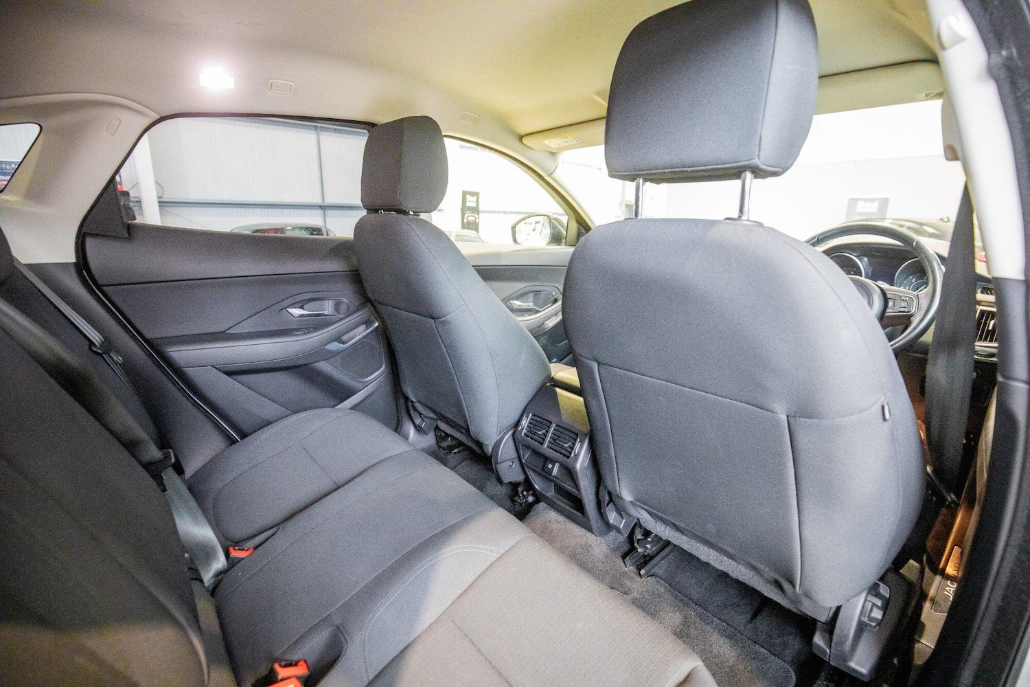 Used Jaguar E-Pace 2018 for sale - 76823701: Photo 12