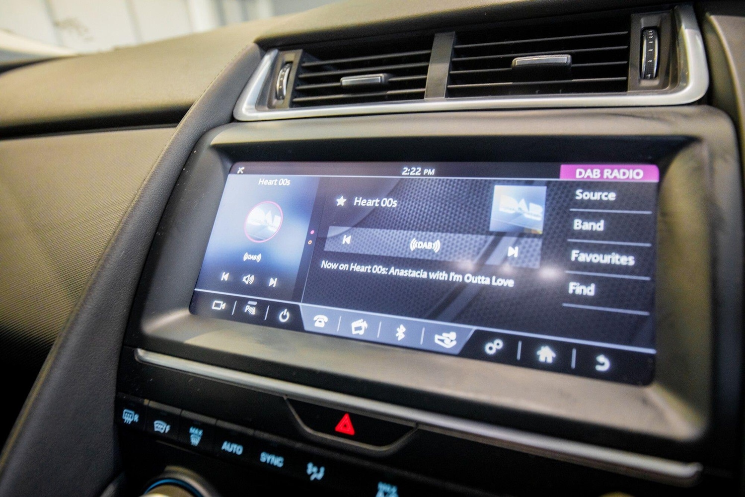 Used Jaguar E-Pace 2018 for sale - 76823701: Photo 22