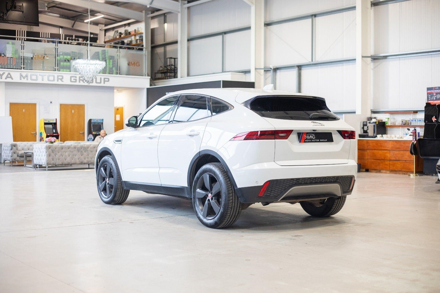 Used Jaguar E-Pace 2018 for sale - 76823701: Photo 33