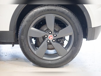 Used Jaguar E-Pace 2018 for sale - 76823701: Photo