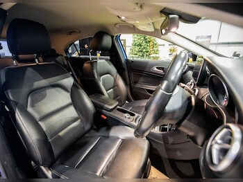 Used Mercedes-Benz A-Class 2015 for sale - 76824740: Photo