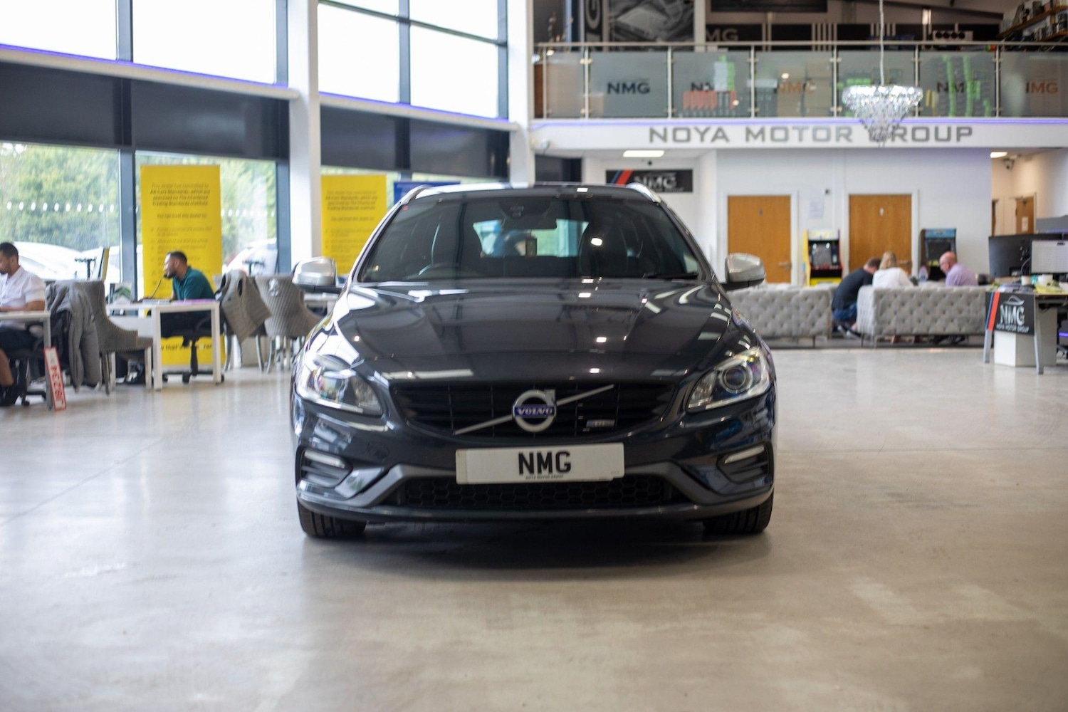 Used Volvo V60 2013 for sale - 77057545: Photo 8