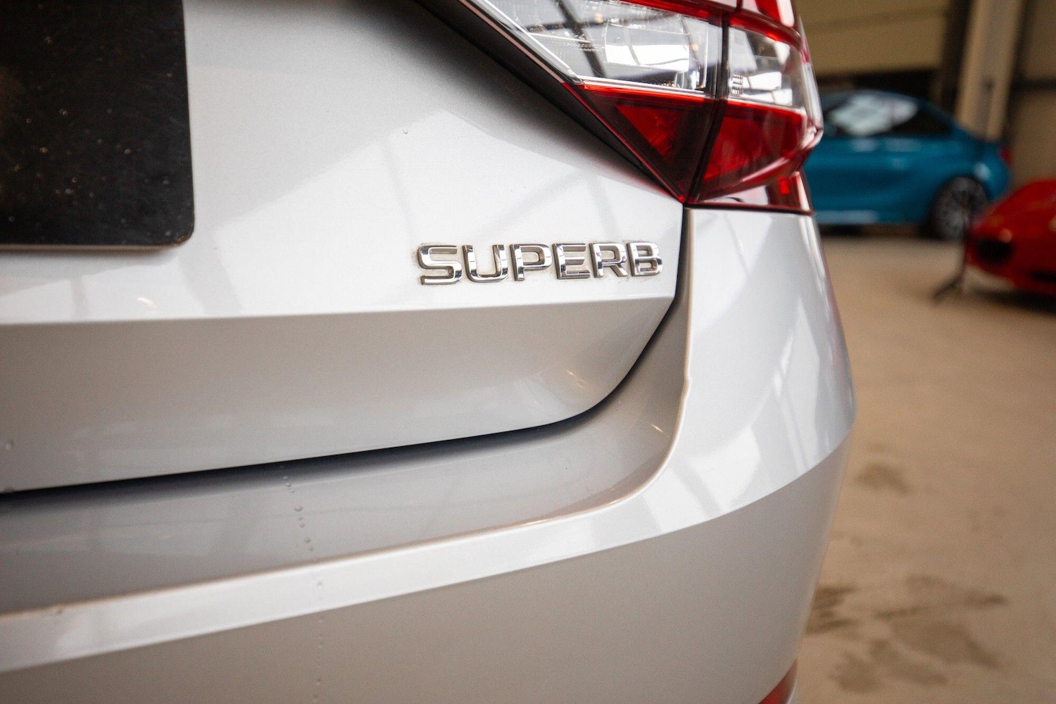 Used Skoda Superb 2015 for sale - 77109460: Photo 12