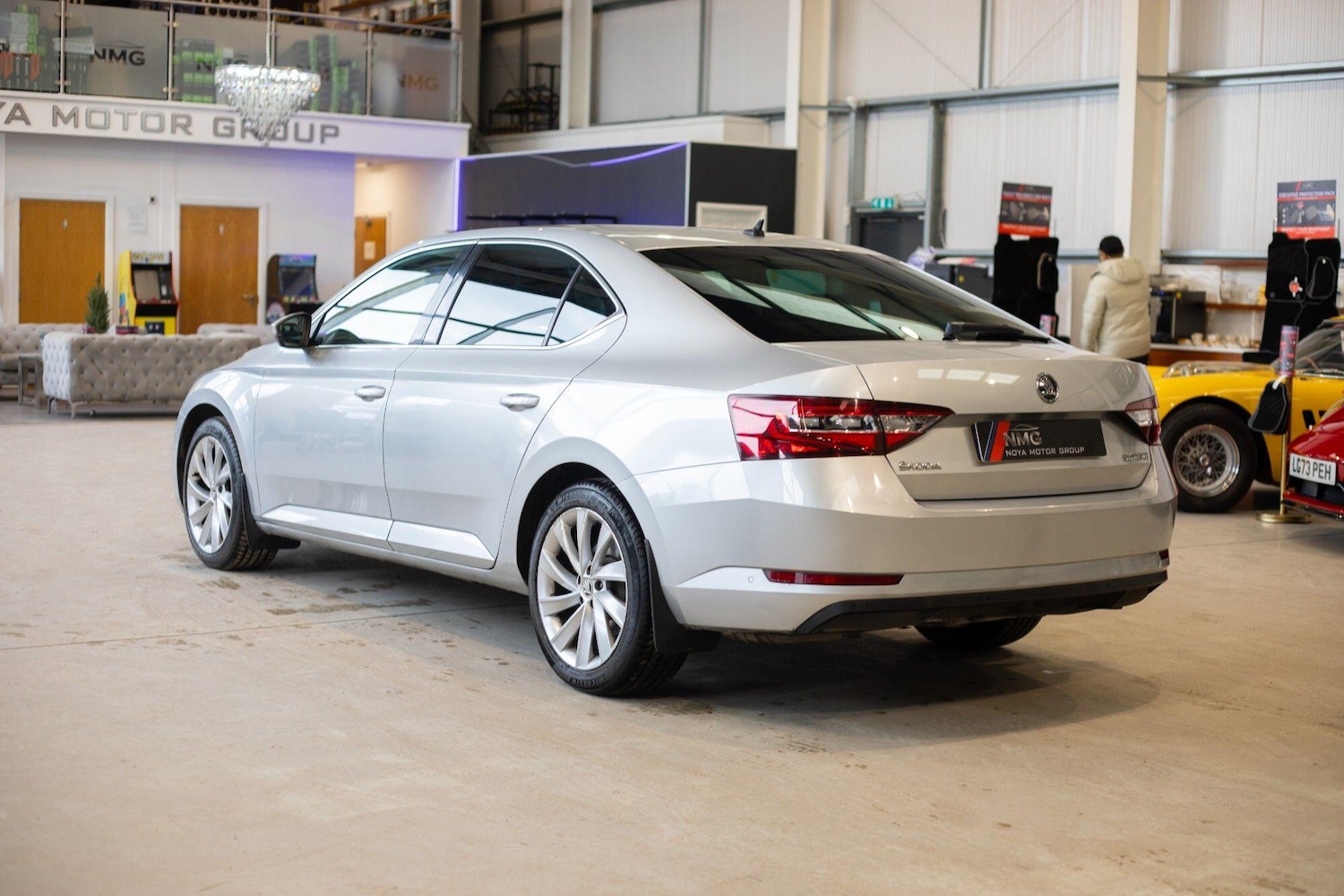 Used Skoda Superb 2015 for sale - 77109460: Photo 4