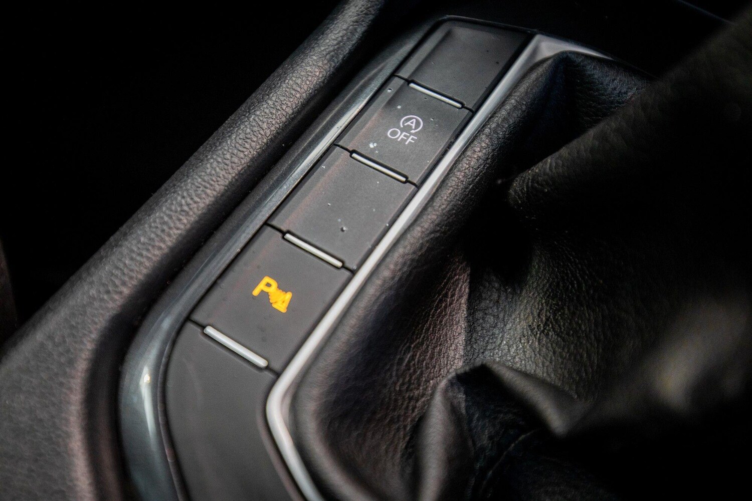 Used Volkswagen Tiguan 2018 for sale - 78058349: Photo 31