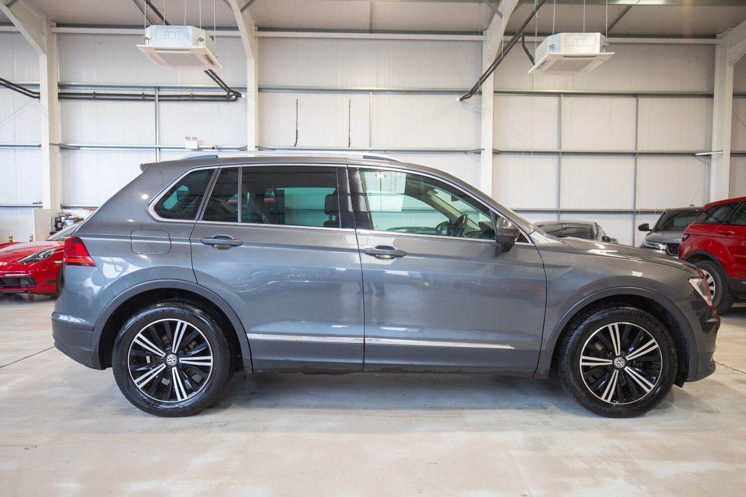 Used Volkswagen Tiguan 2018 for sale - 78058349: Photo 34