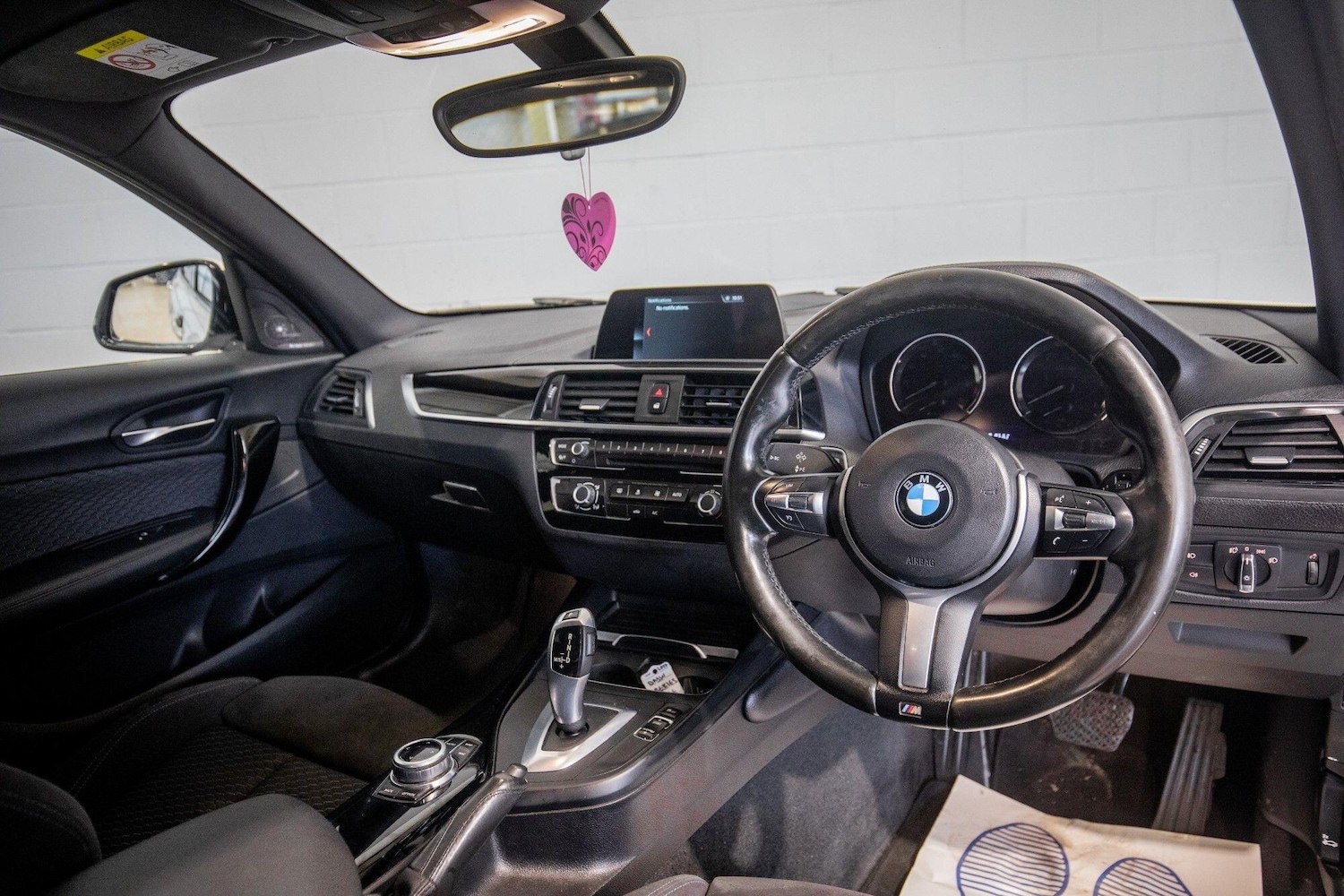 Used BMW 1 Series 2017 for sale - 77163560: Photo 2