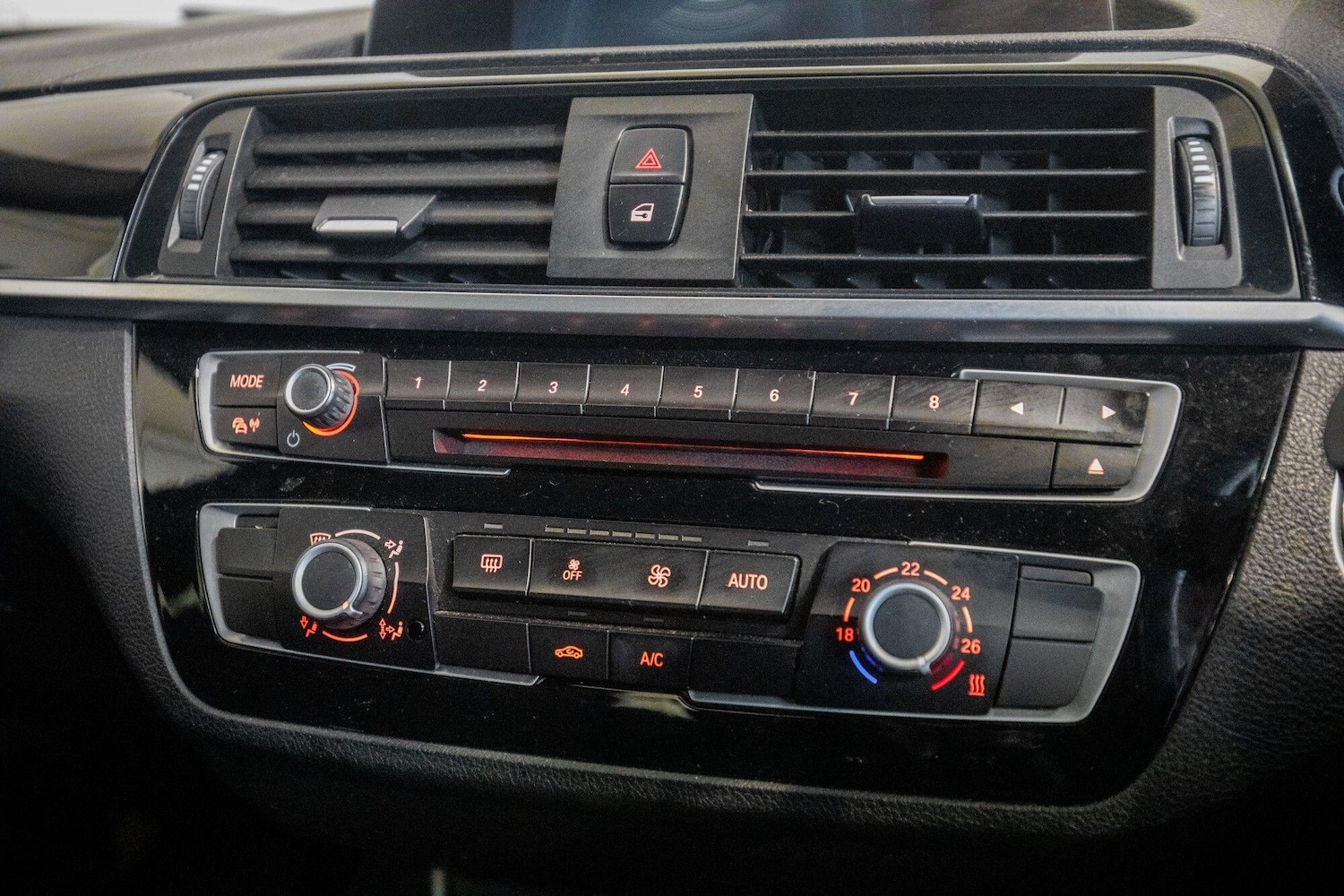 Used BMW 1 Series 2017 for sale - 77163560: Photo 27