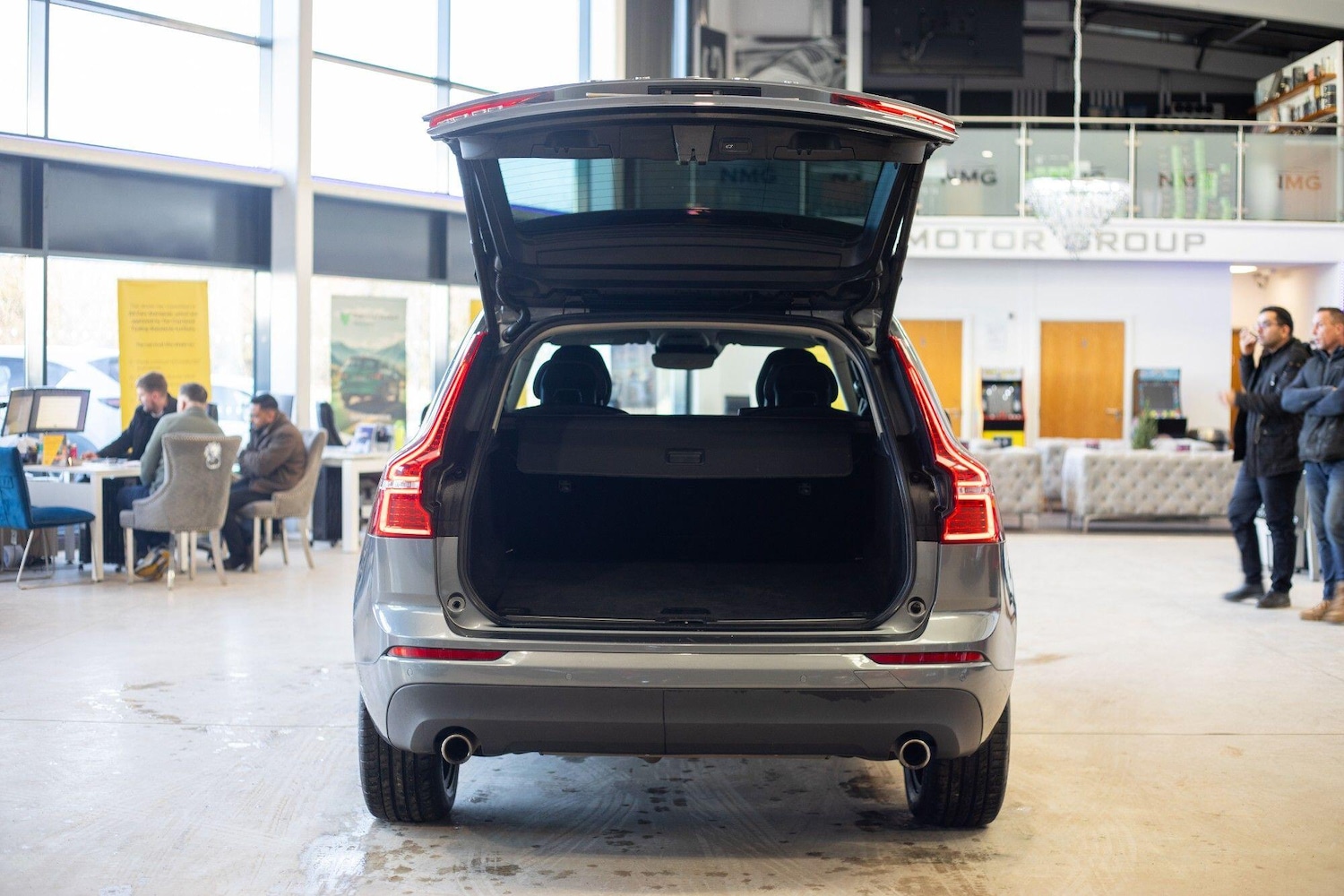 Used Volvo XC60 2017 for sale - 77120364: Photo 35