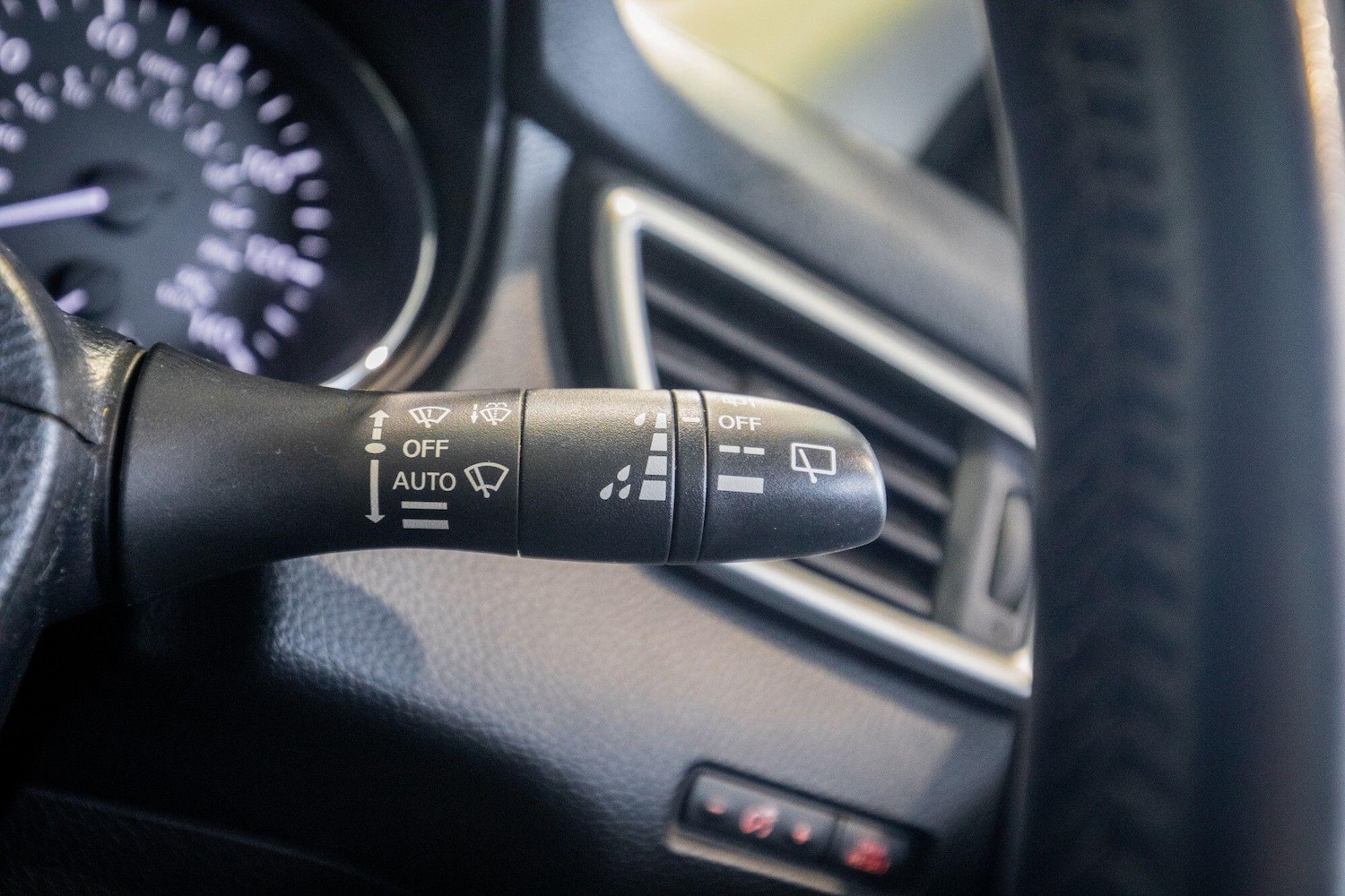 Used Nissan Qashqai for sale - 77670832: Photo 22