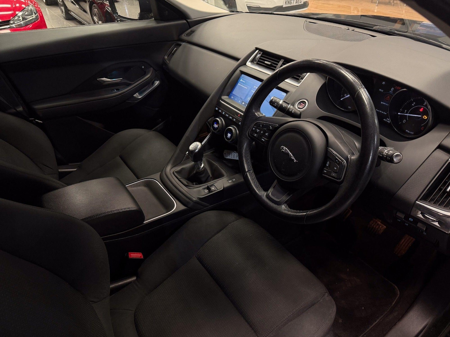 Used Jaguar E-Pace 2019 for sale - 77109539: Photo 24