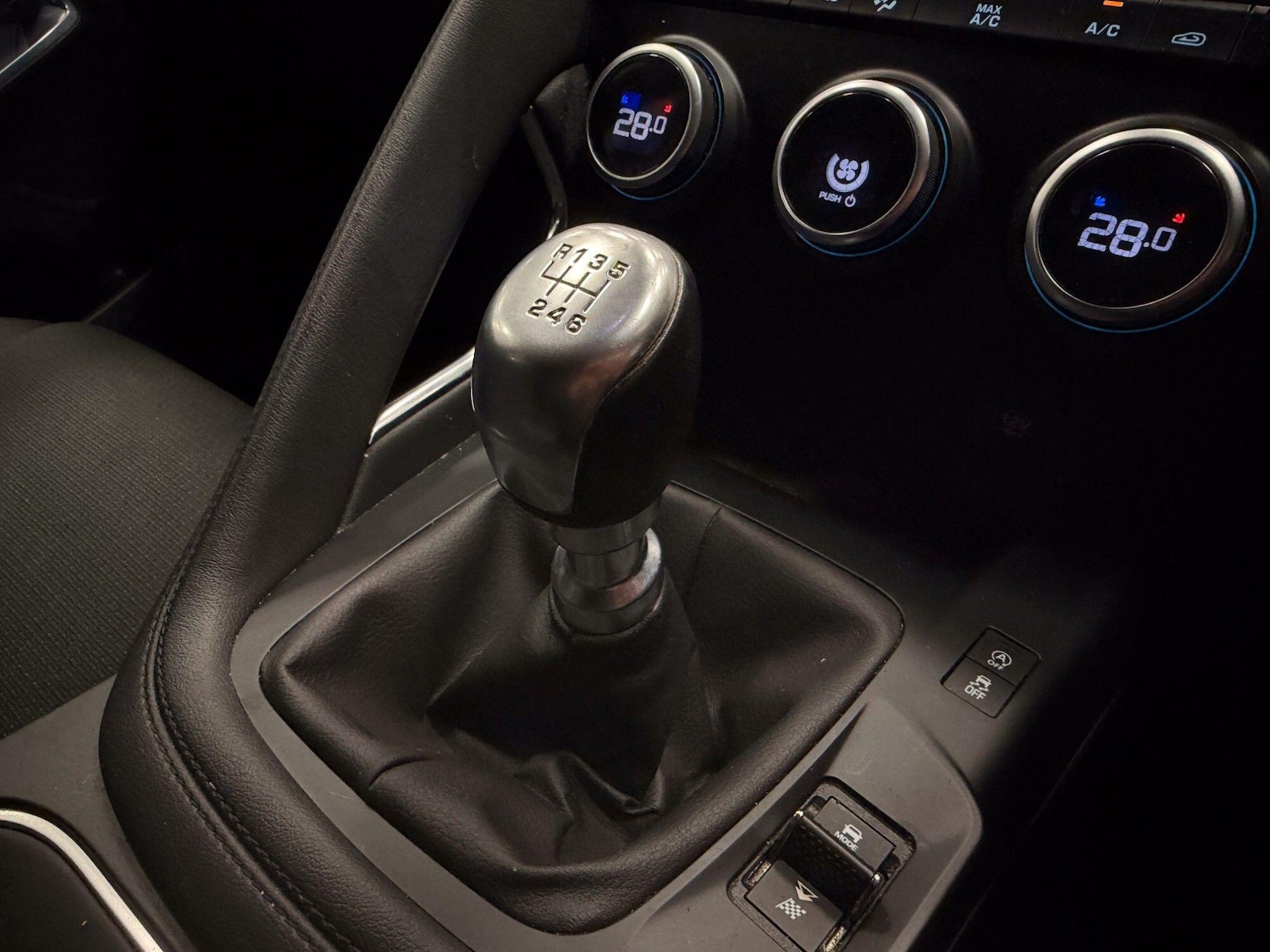 Used Jaguar E-Pace 2019 for sale - 77109539: Photo 43