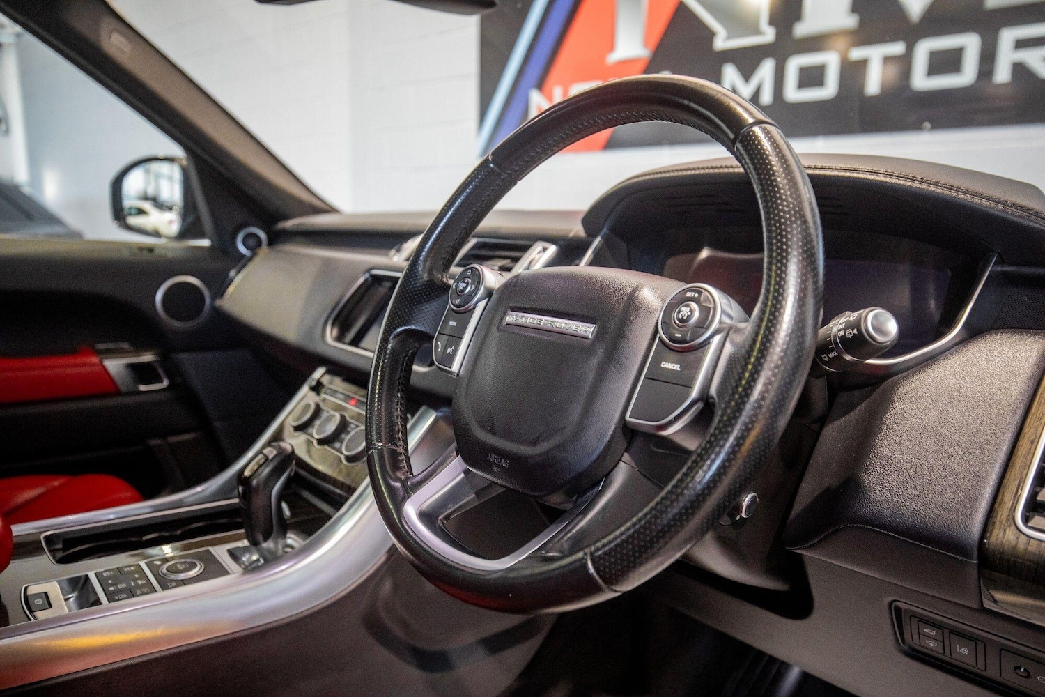 Used Land Rover Range Rover Sport 2016 for sale - 77230668: Photo 17