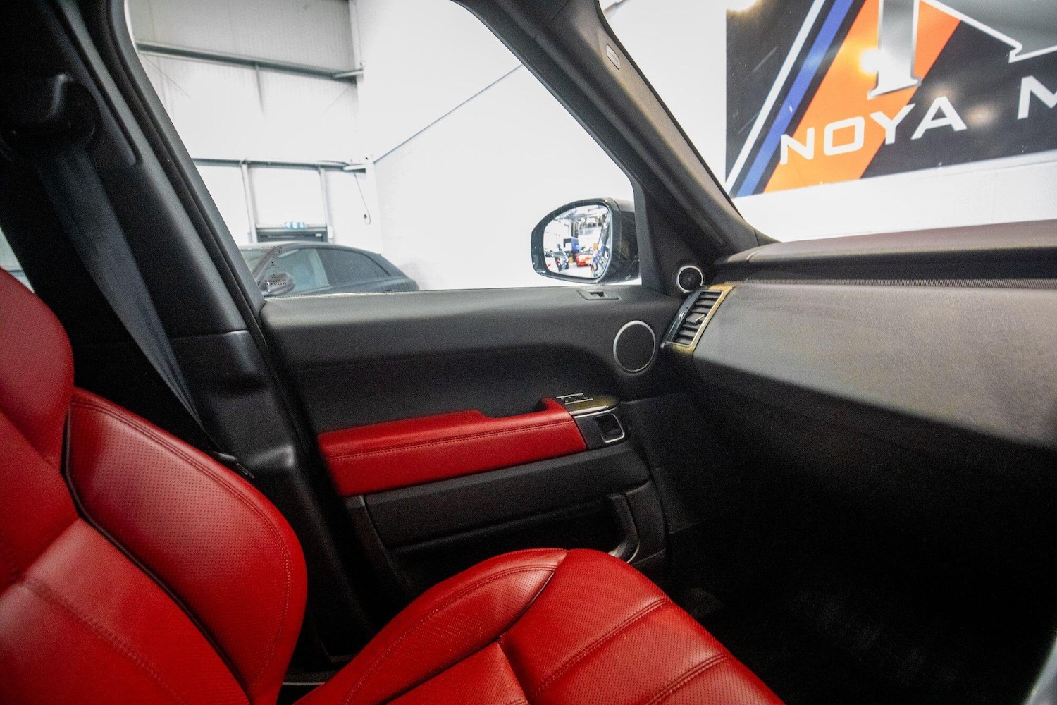 Used Land Rover Range Rover Sport 2016 for sale - 77230668: Photo 35