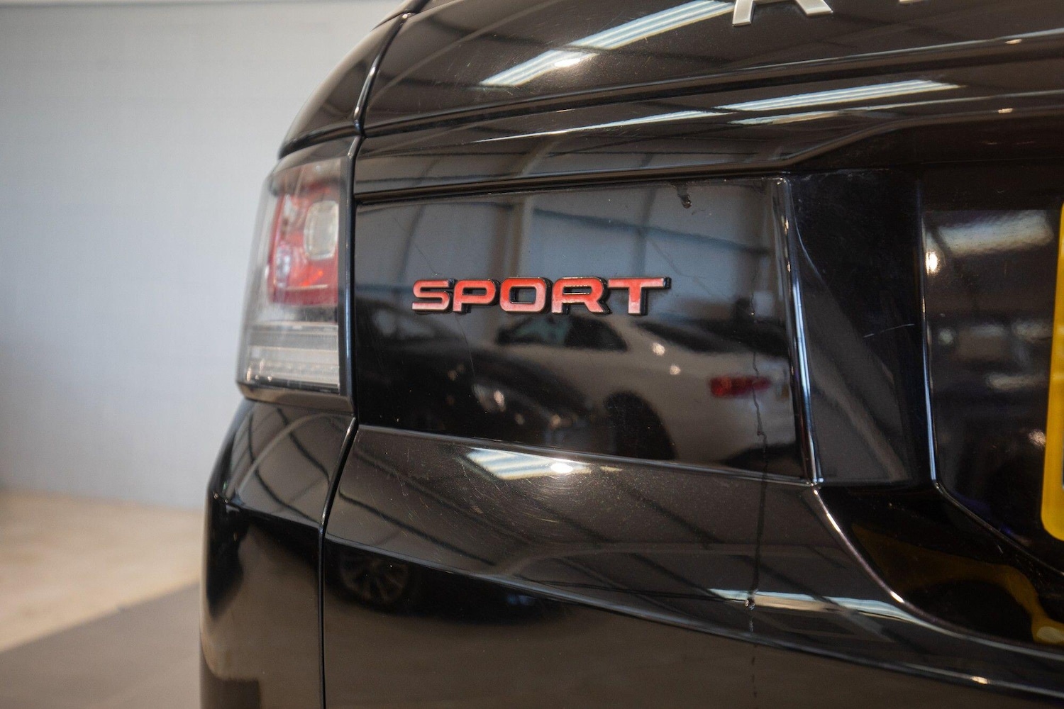 Used Land Rover Range Rover Sport 2016 for sale - 77230668: Photo 9