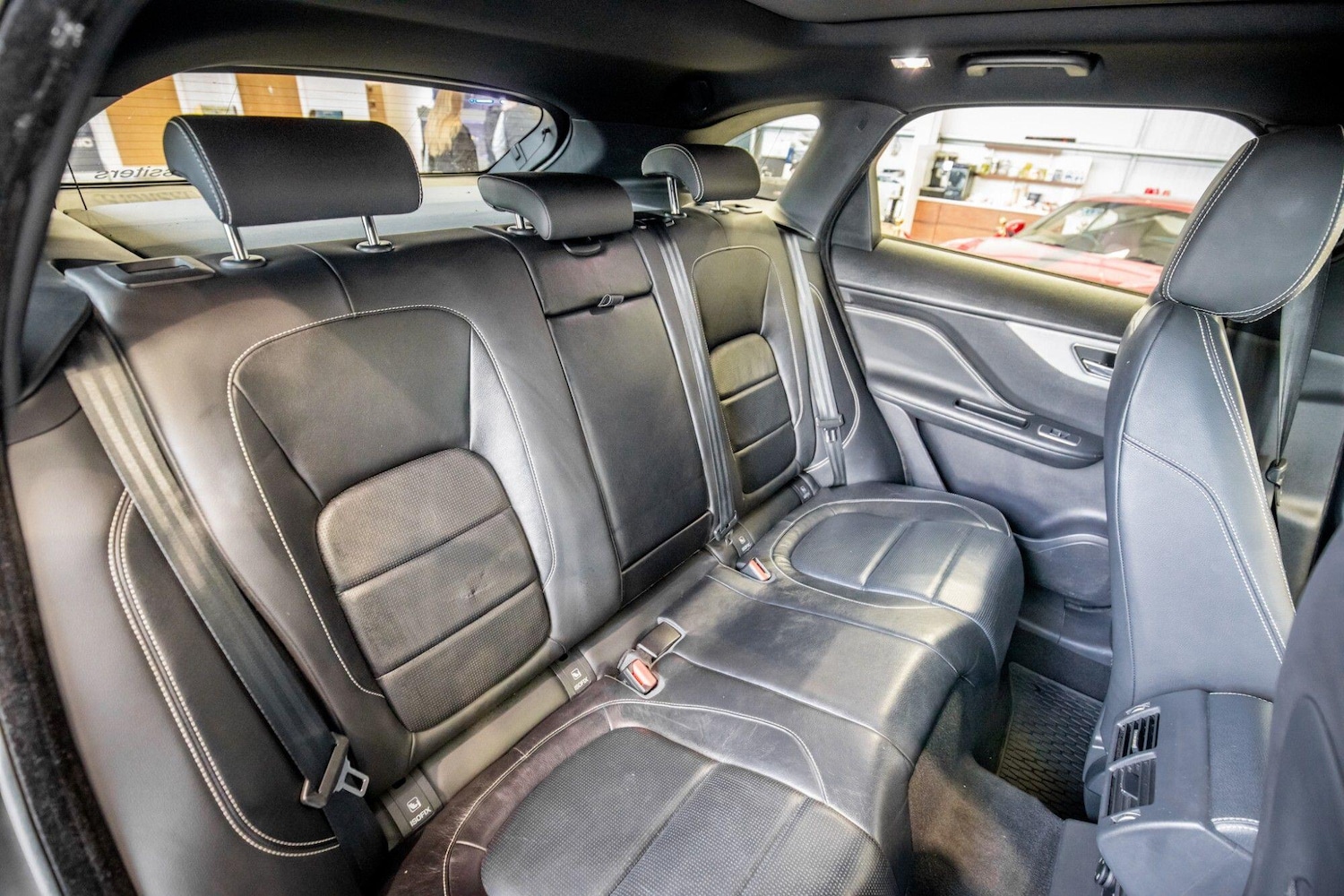 Used Jaguar F-Pace 2016 for sale - 77957261: Photo 17