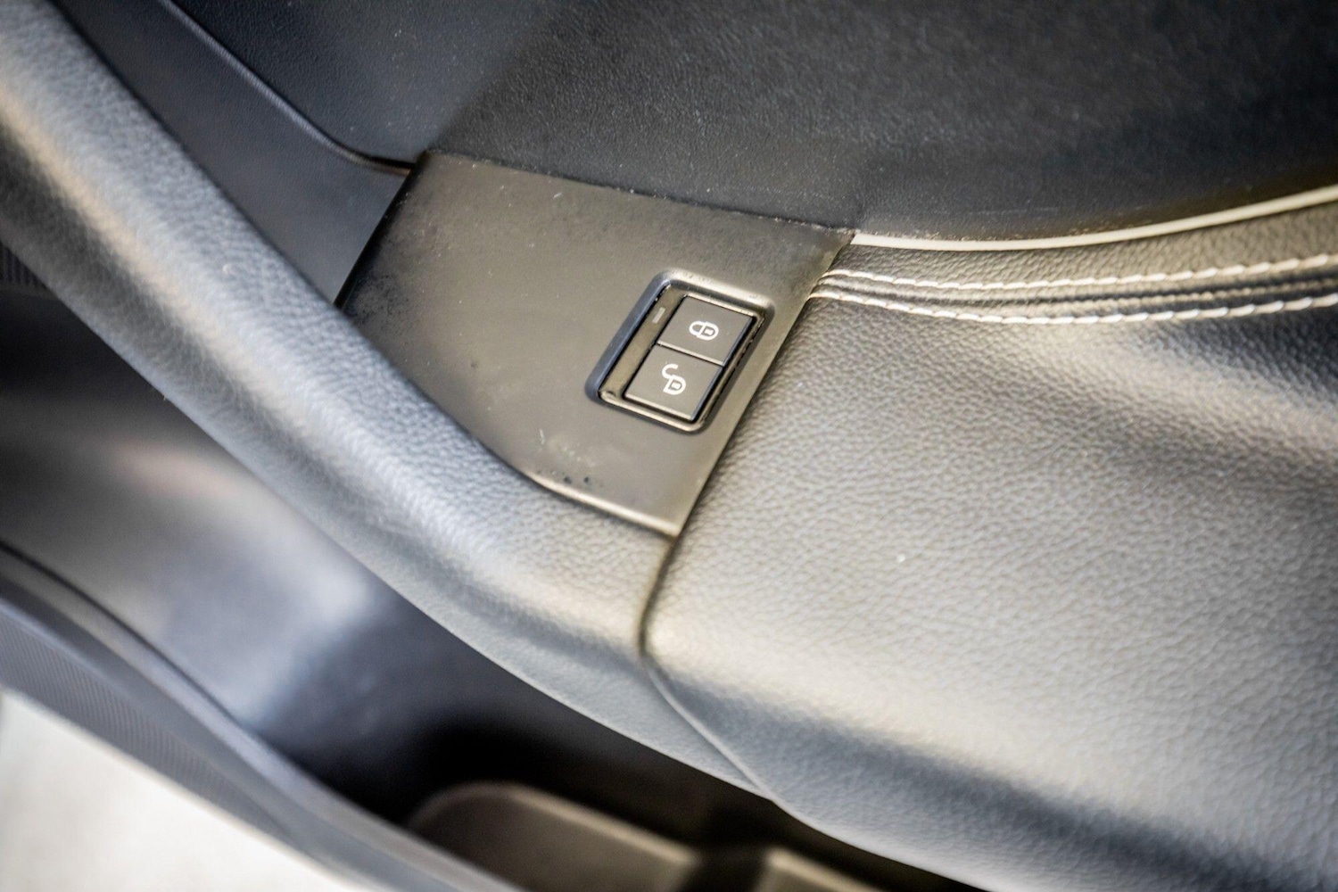 Used Jaguar F-Pace 2016 for sale - 77957261: Photo 19