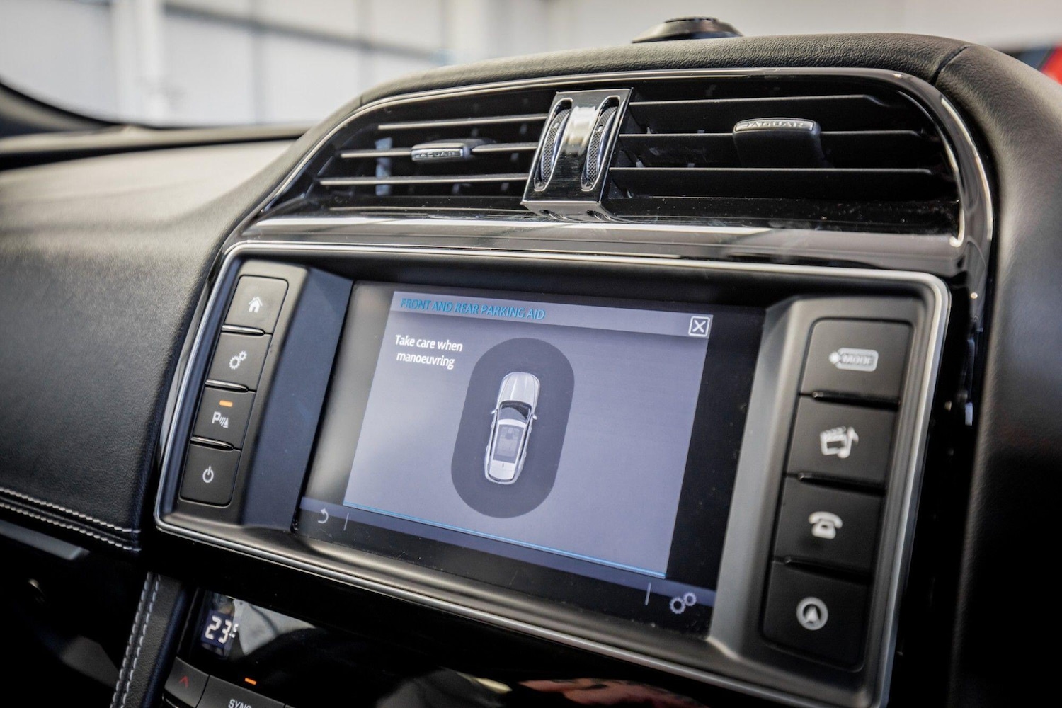 Used Jaguar F-Pace 2016 for sale - 77957261: Photo 28