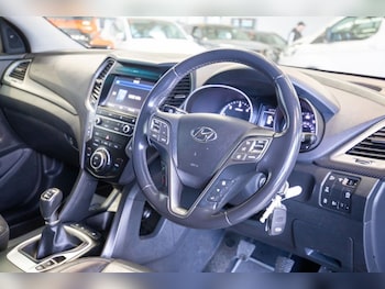 Used Hyundai Santa Fe 2015 for sale - 78287589: Photo