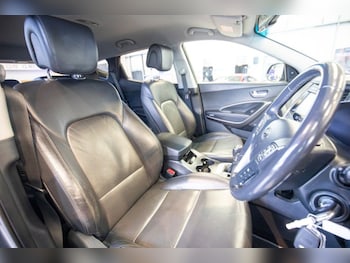 Used Hyundai Santa Fe 2015 for sale - 78287589: Photo