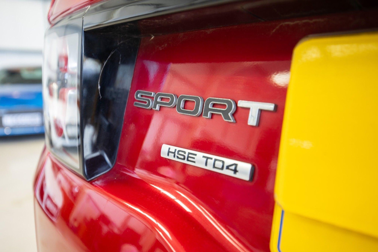 Used Land Rover Discovery Sport 2016 for sale - 76823942: Photo 12