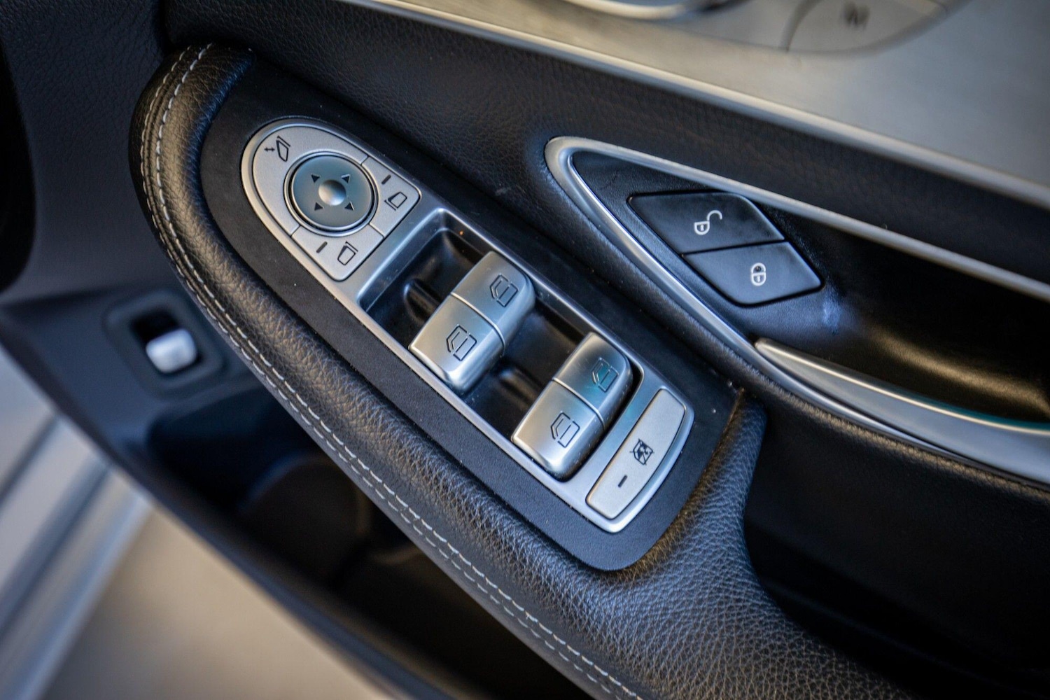 Used Mercedes-Benz C Class 2017 for sale - 78062572: Photo 18