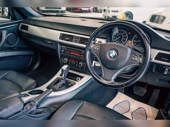 Used BMW 3 Series 2011 for sale - 79708385: Photo