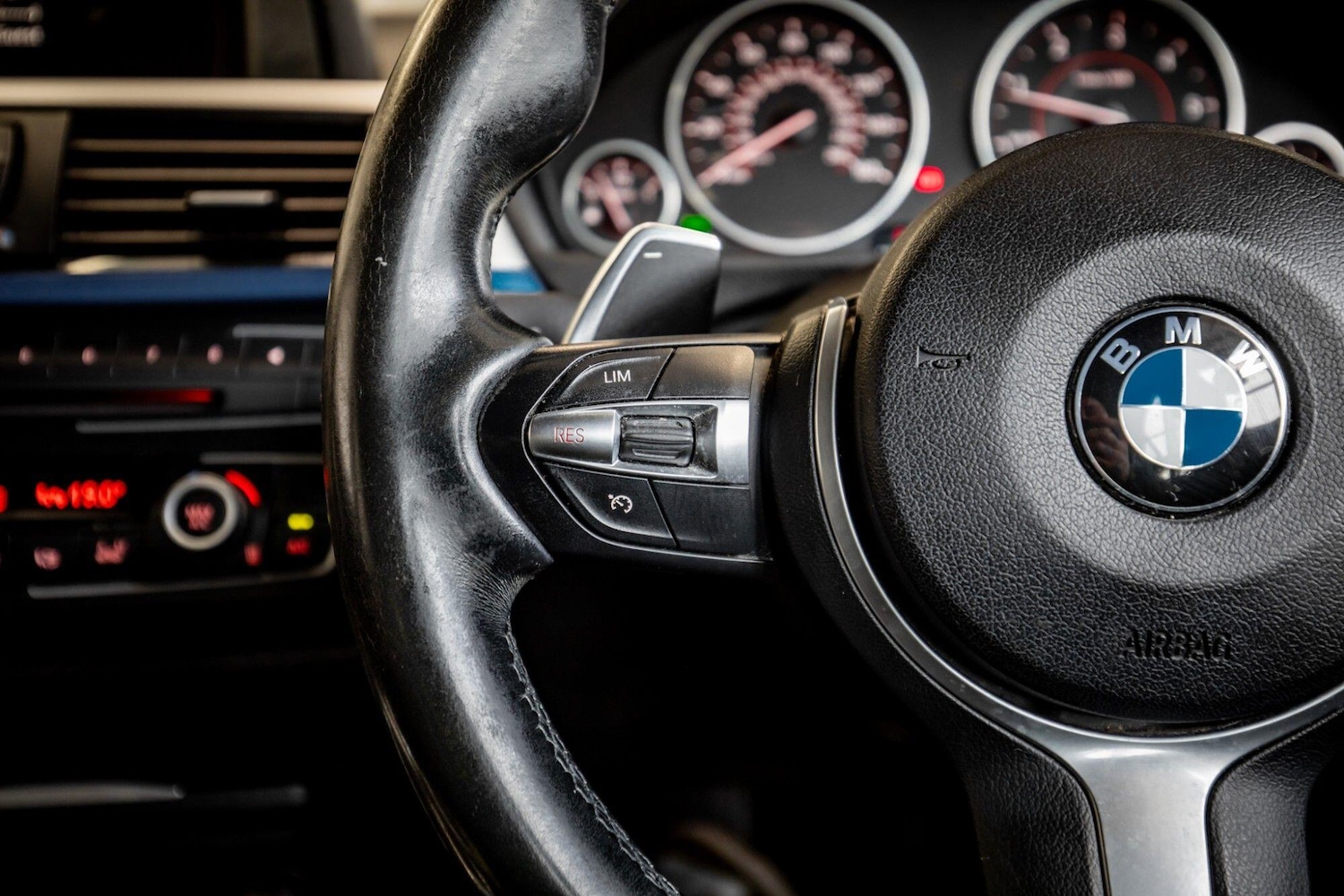 Used BMW 3 Series 2014 for sale - 78147980: Photo 17