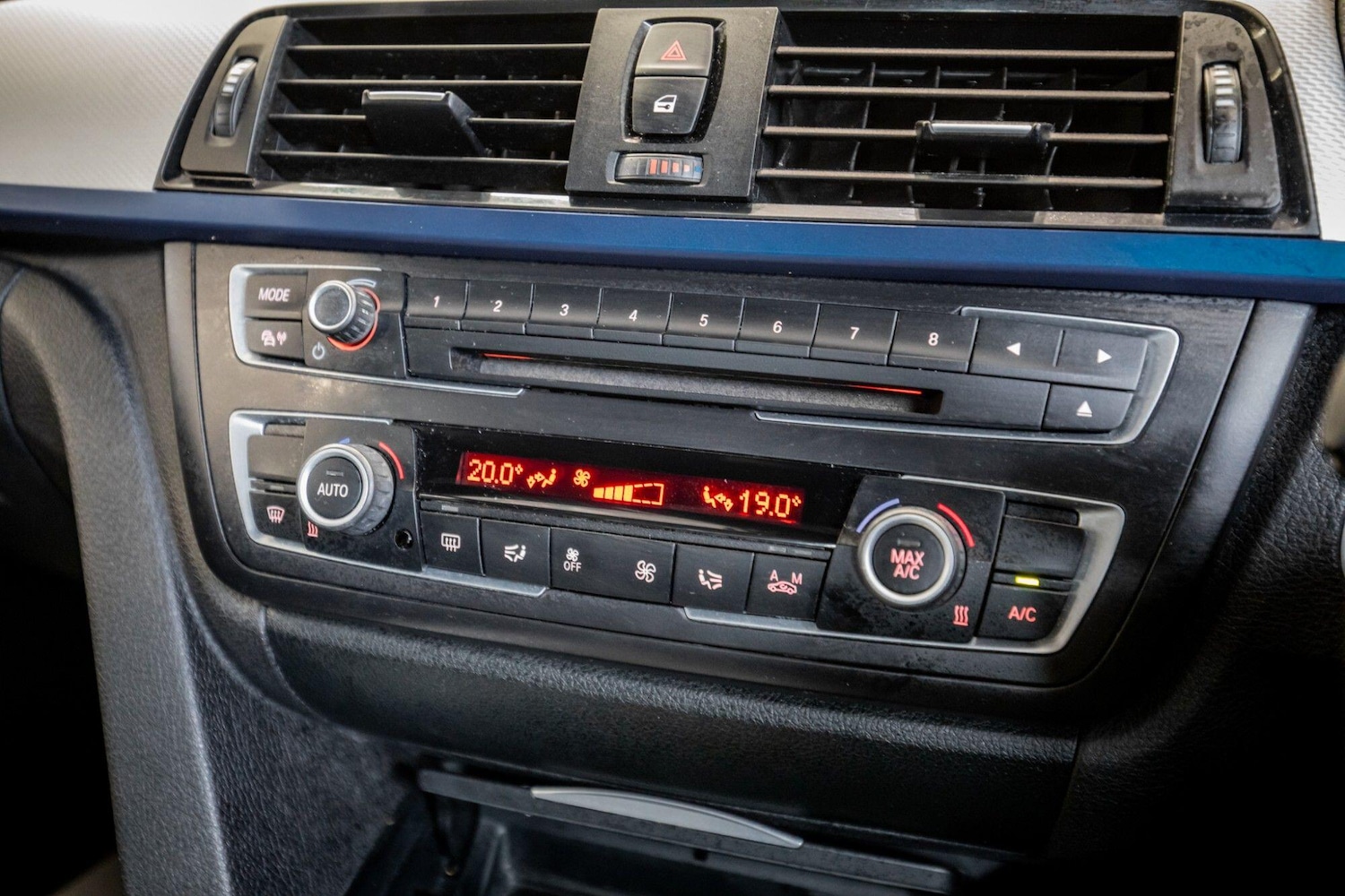 Used BMW 3 Series 2014 for sale - 78147980: Photo 23