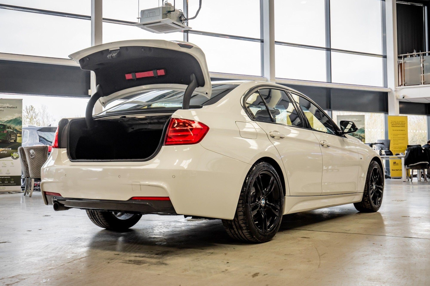 Used BMW 3 Series 2014 for sale - 78147980: Photo 30