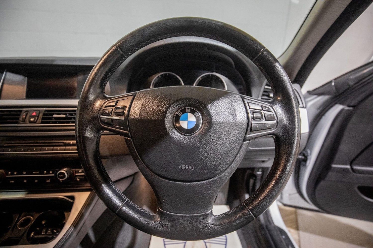 Used BMW 5 Series for sale - 77216070: Photo 16